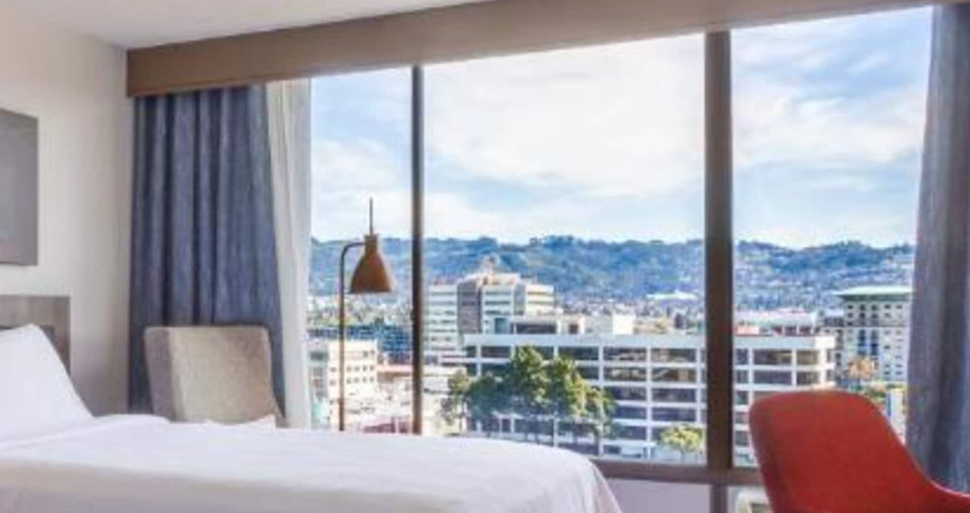Hilton Garden Inn San Francisco/Oakland Bay Bridge Emeryville Buitenkant foto