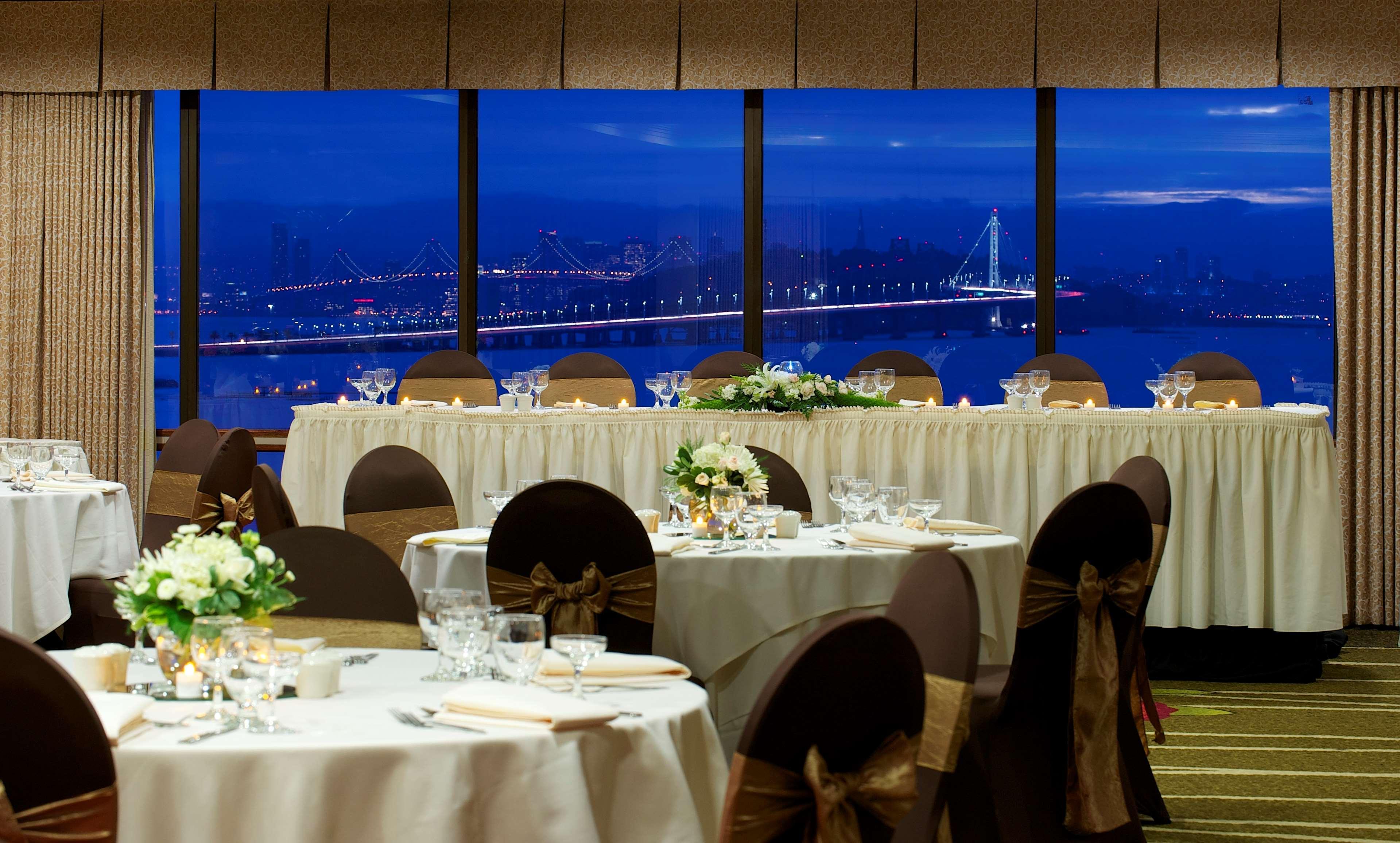 Hilton Garden Inn San Francisco/Oakland Bay Bridge Emeryville Buitenkant foto