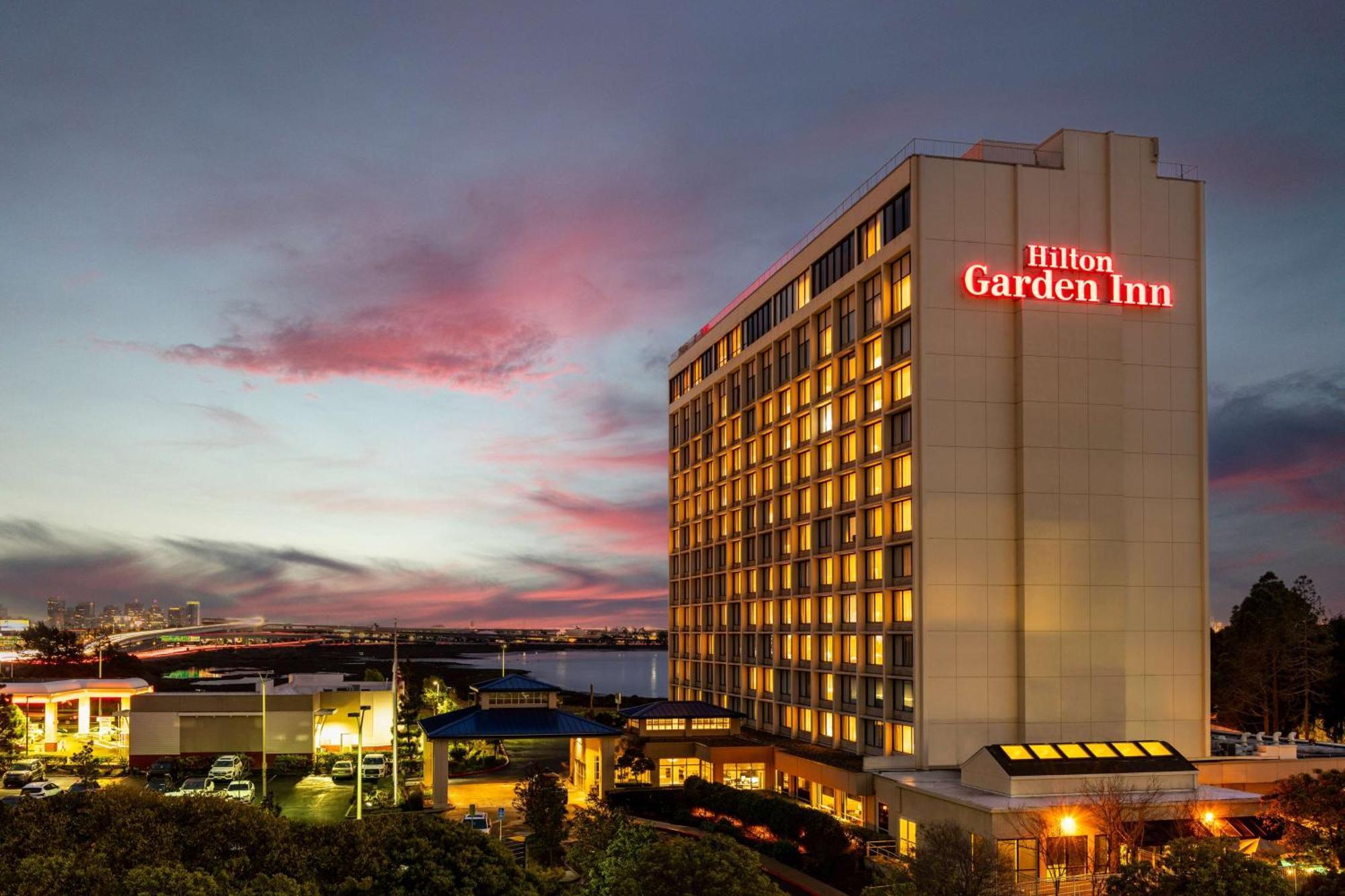 Hilton Garden Inn San Francisco/Oakland Bay Bridge Emeryville Buitenkant foto